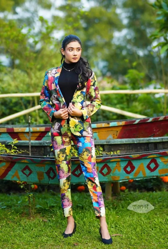 Lotus Paint Suit