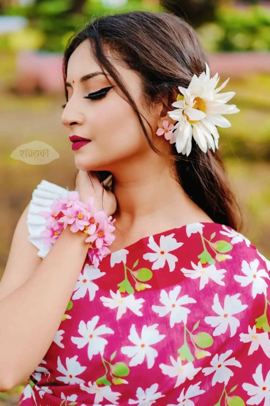 Shiuli Flower Art Silk Saree